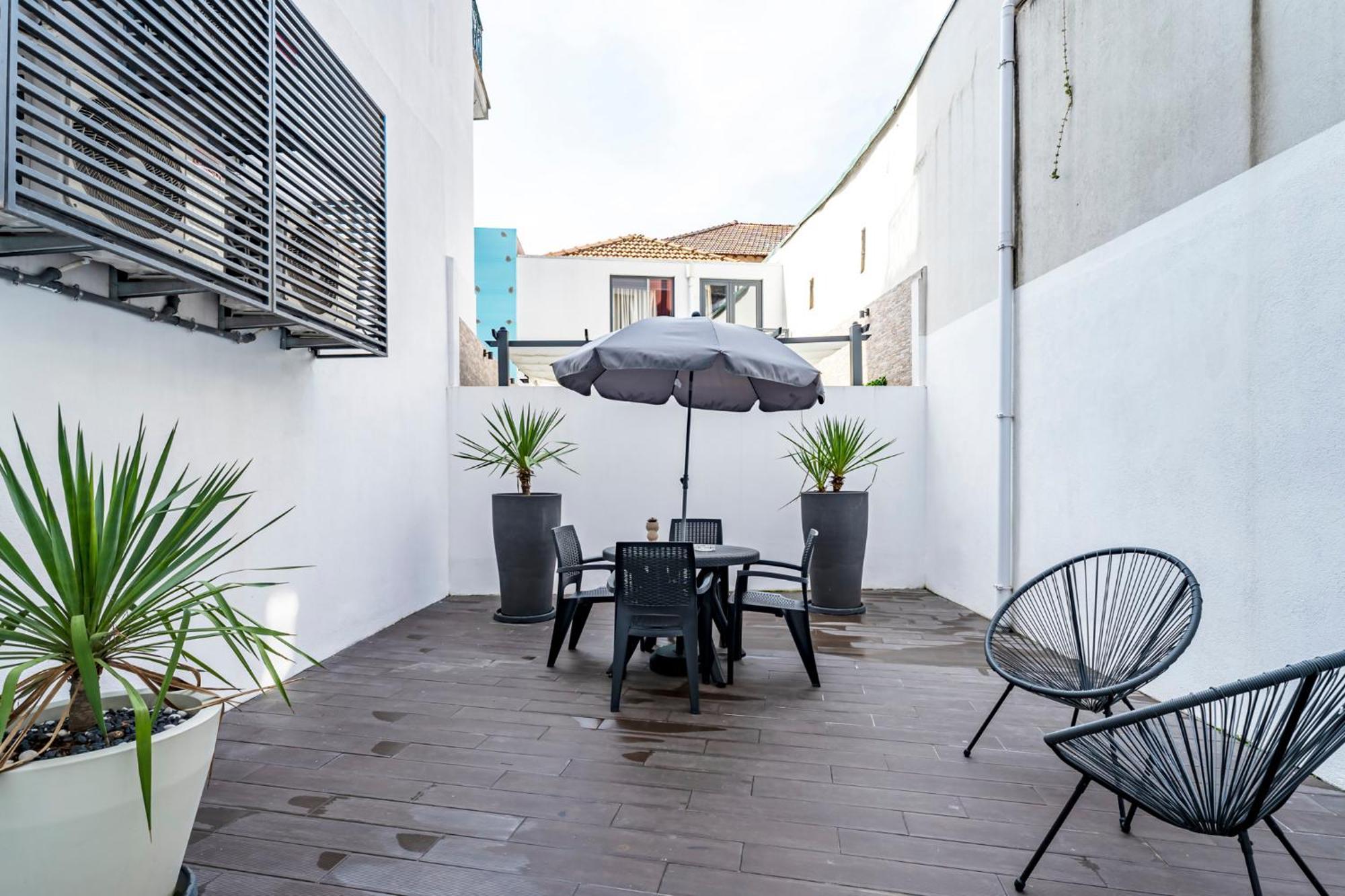 Апартаменти Oporto Wine Cellars Flat With Terrace Віла-Нова-де-Гая Екстер'єр фото